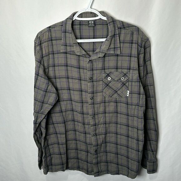 Mens Oakley long sleeve shirt XL - Picture 1 of 2